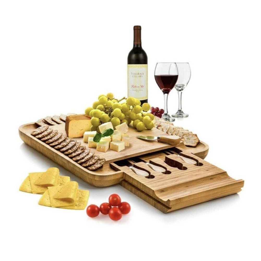 Bambüsi Bamboo Cheese Board and Cutlery Set Wooden